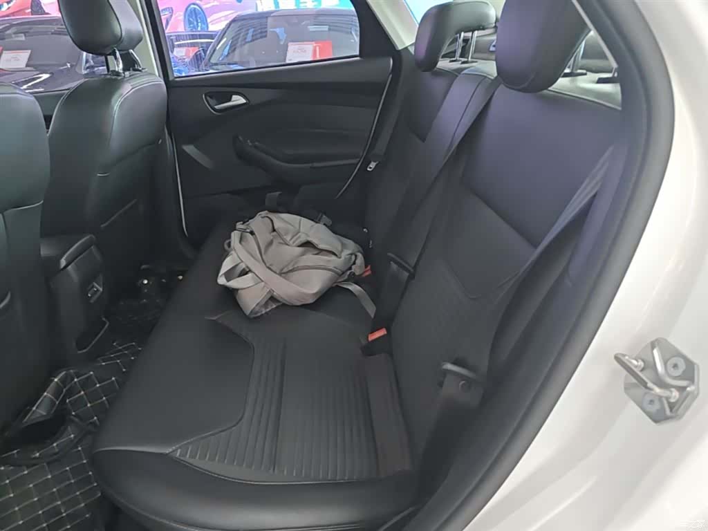 Ford Focus, 2017 17