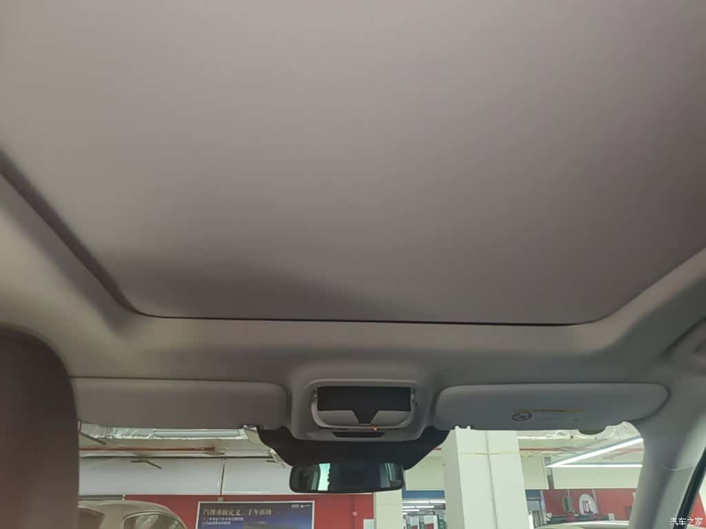 Ford Explorer, 2025 18