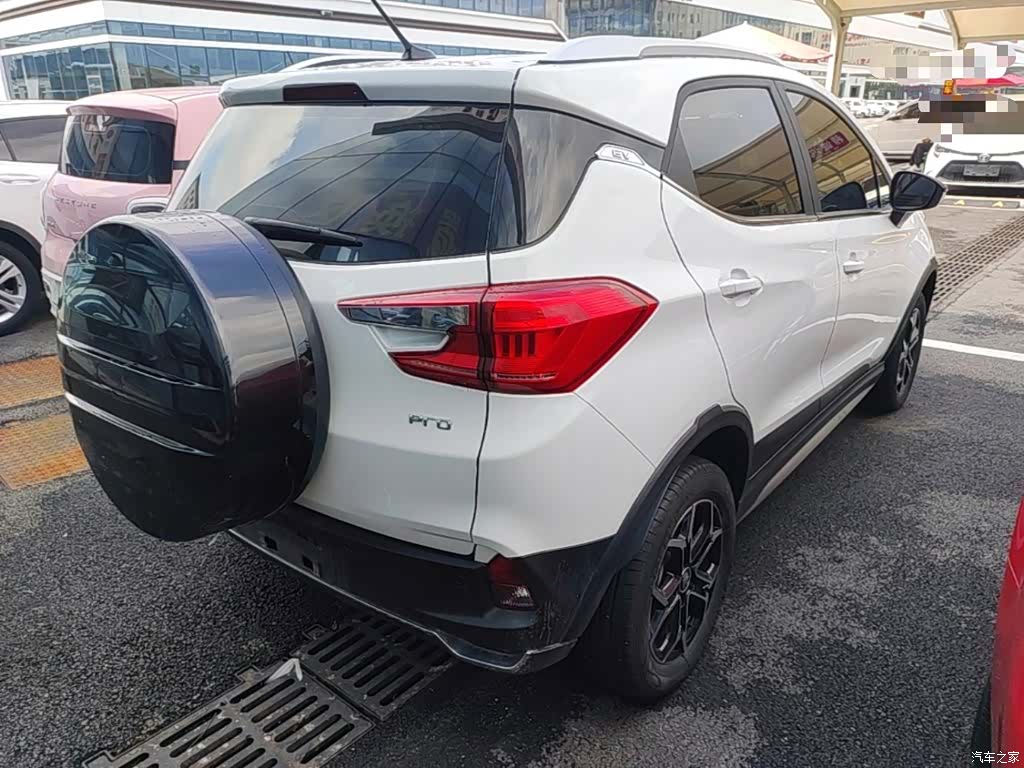 BYD Yuan, 2022 7