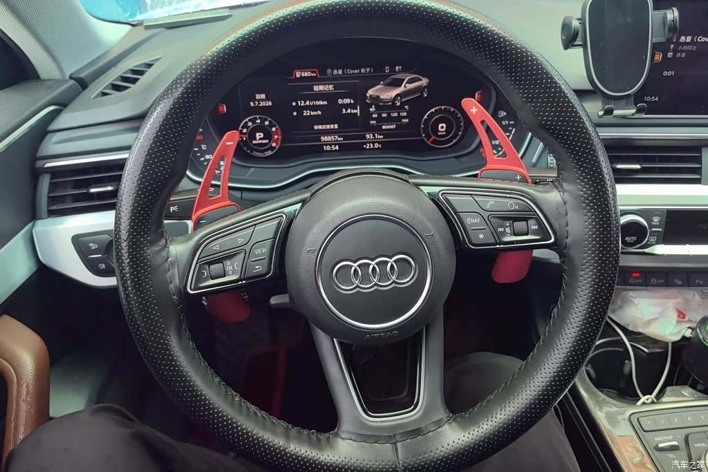 Audi A4L, 2019 15
