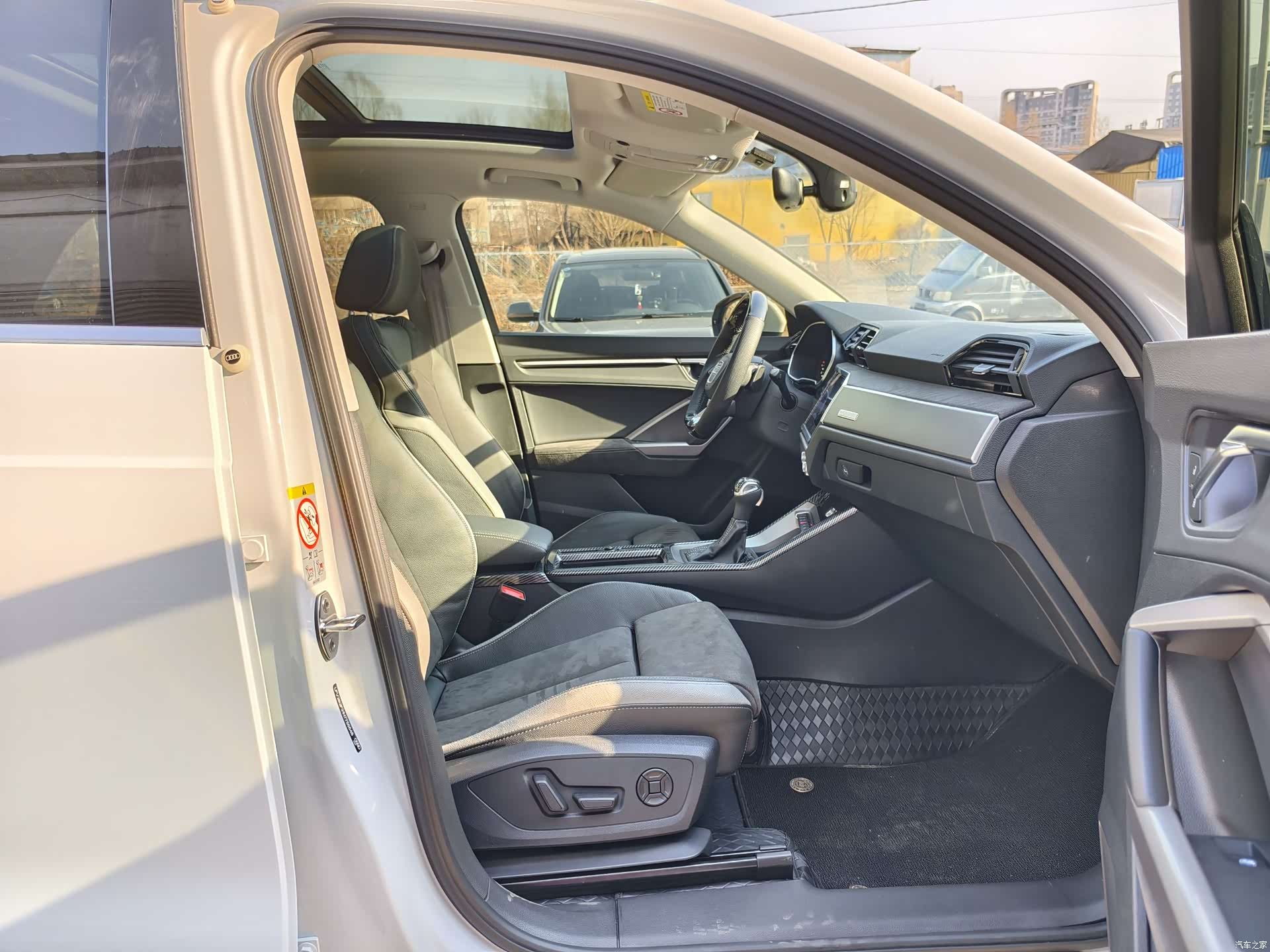Audi Q3, 2022 22