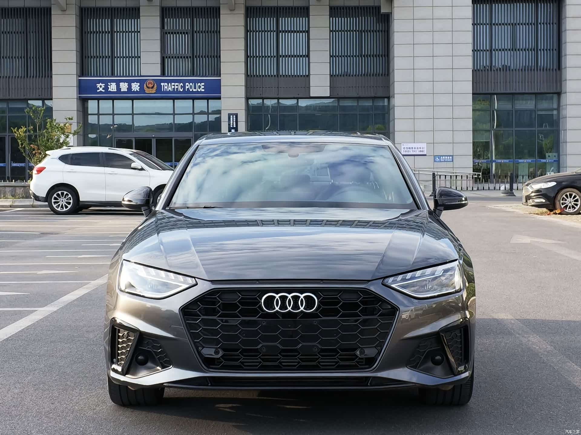 Audi A4L, 2023 2
