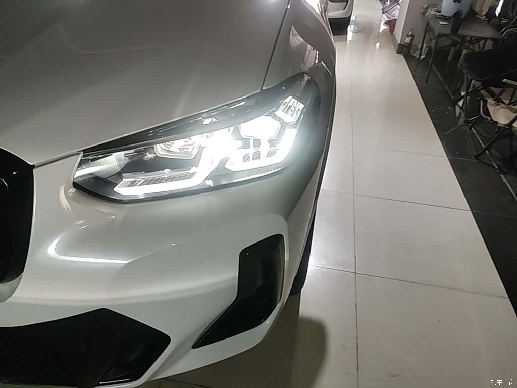 BMW iX3, 2022 24