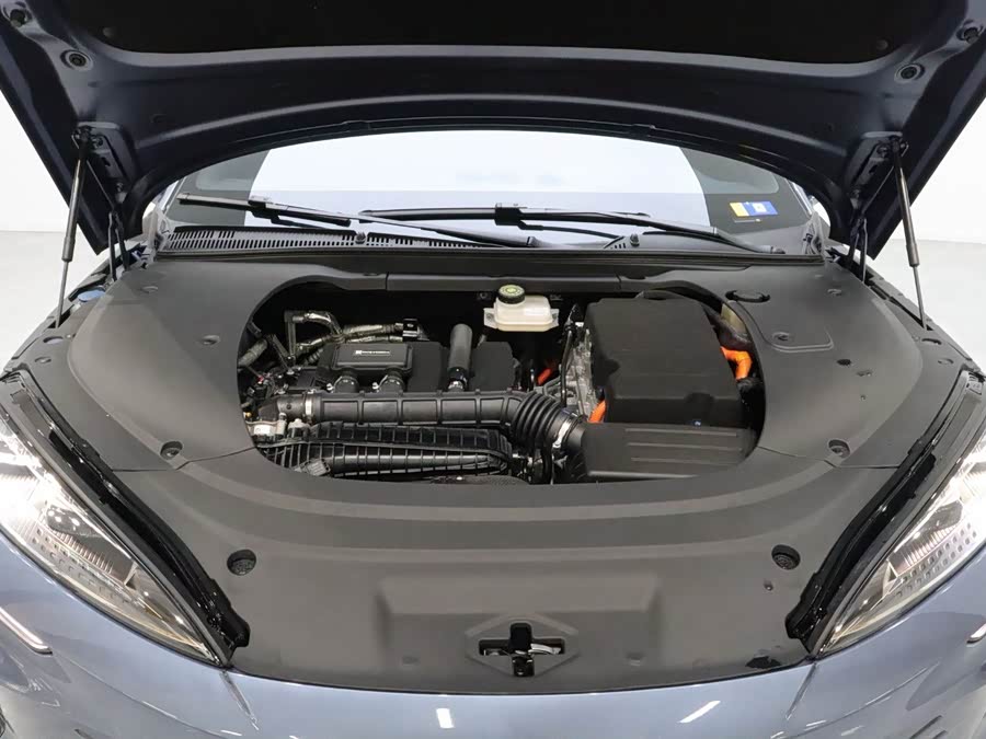 BYD Seal 07 DM-i 2025, фото 20