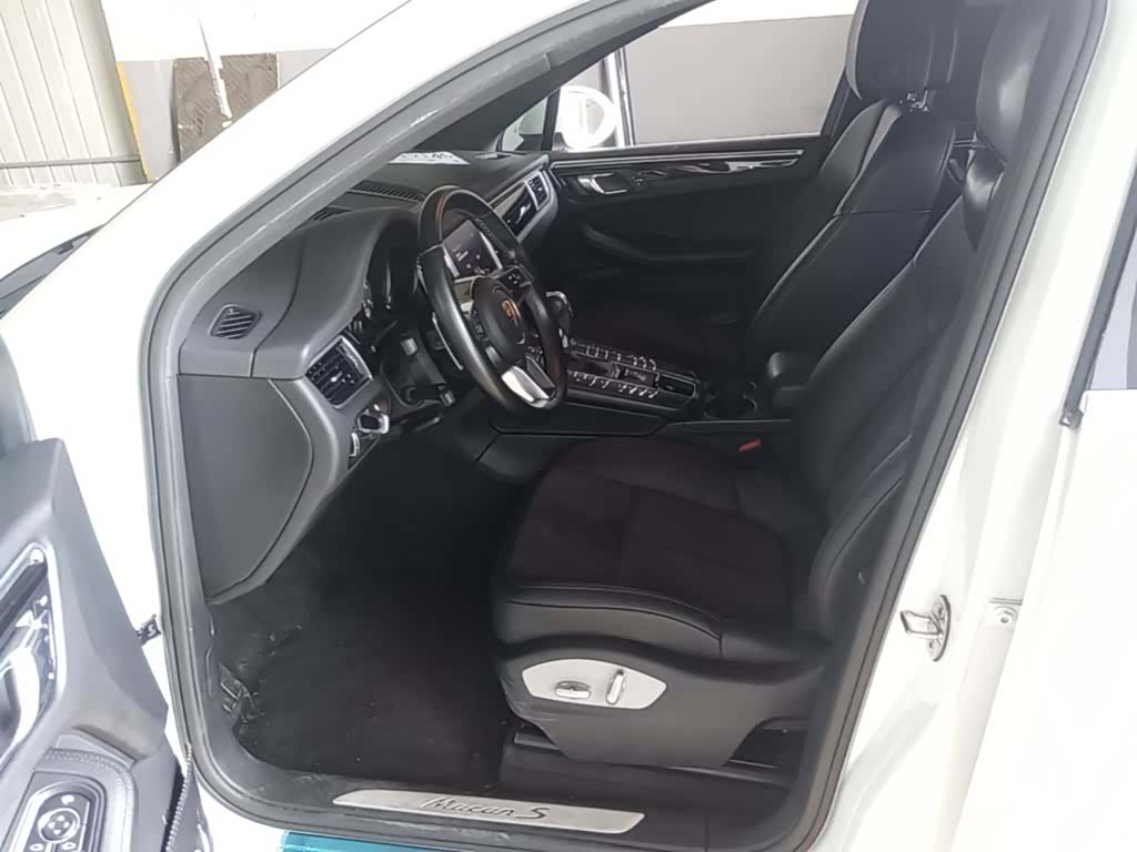 Porsche Macan, 2017 15