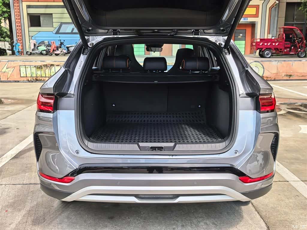 BYD Song, 2023 14