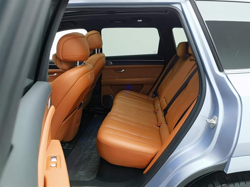 AITO Ask the world M7