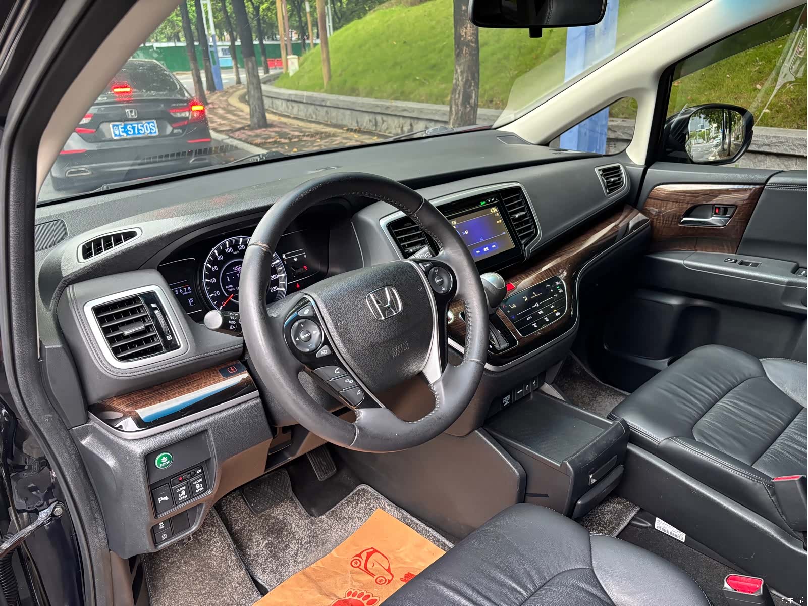 Honda Odyssey, 2016 11