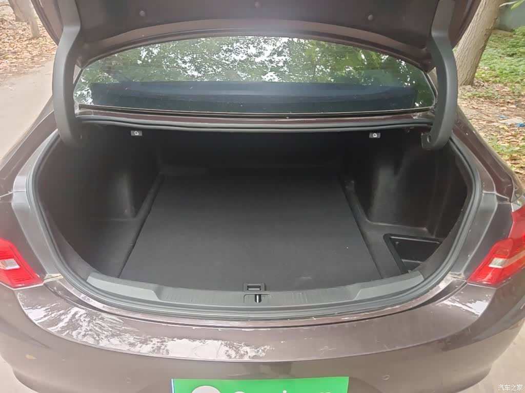 Buick LaCrosse, 2017 19