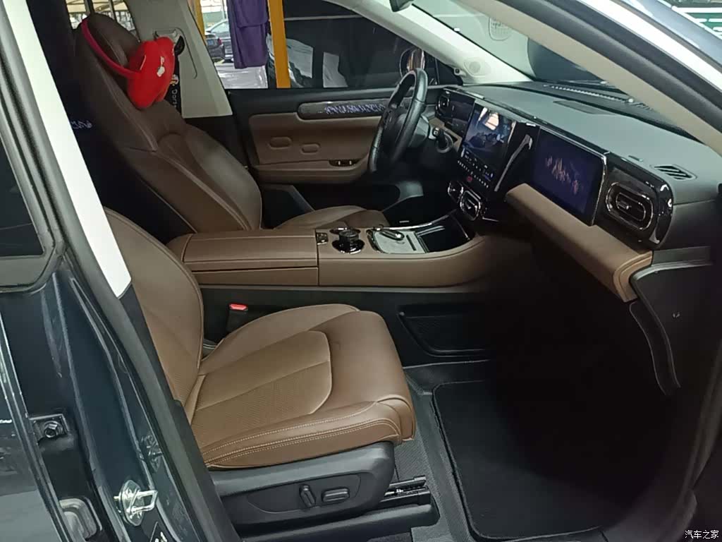 Leapmotor C11, 2023 25