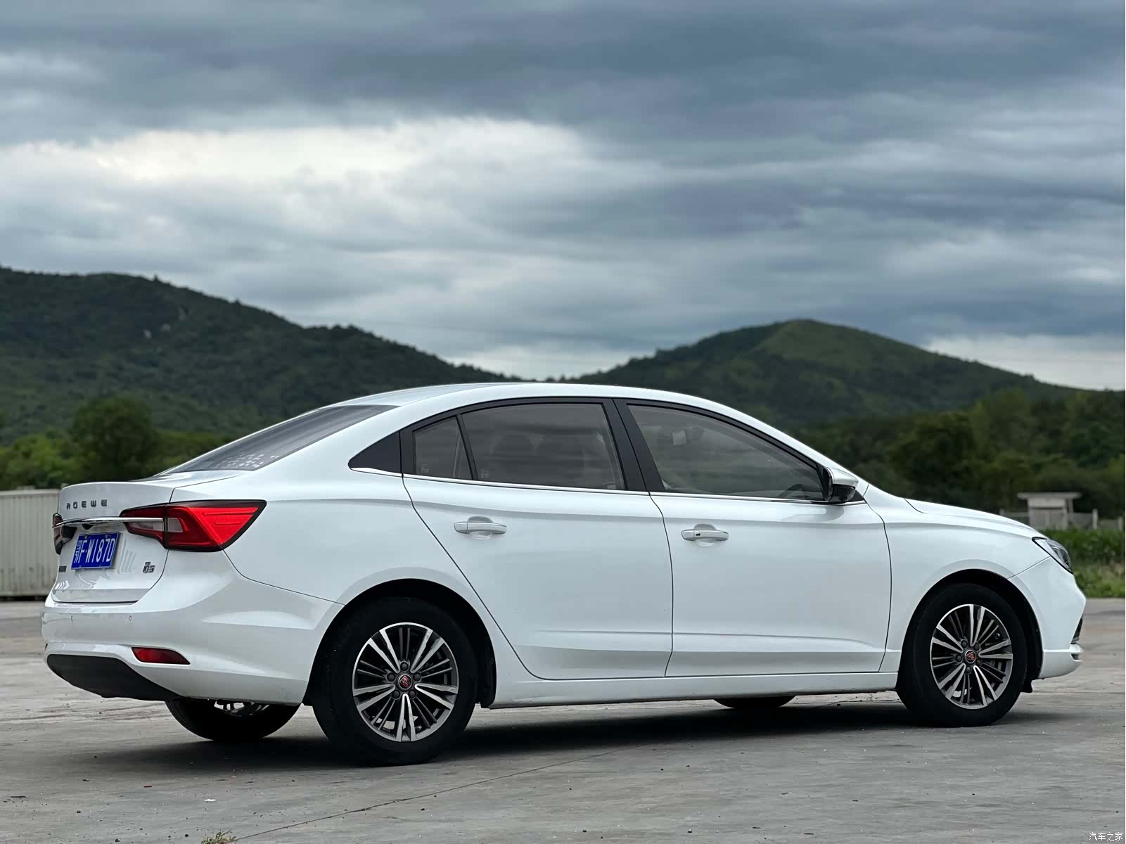 Roewe i5, 2019 6