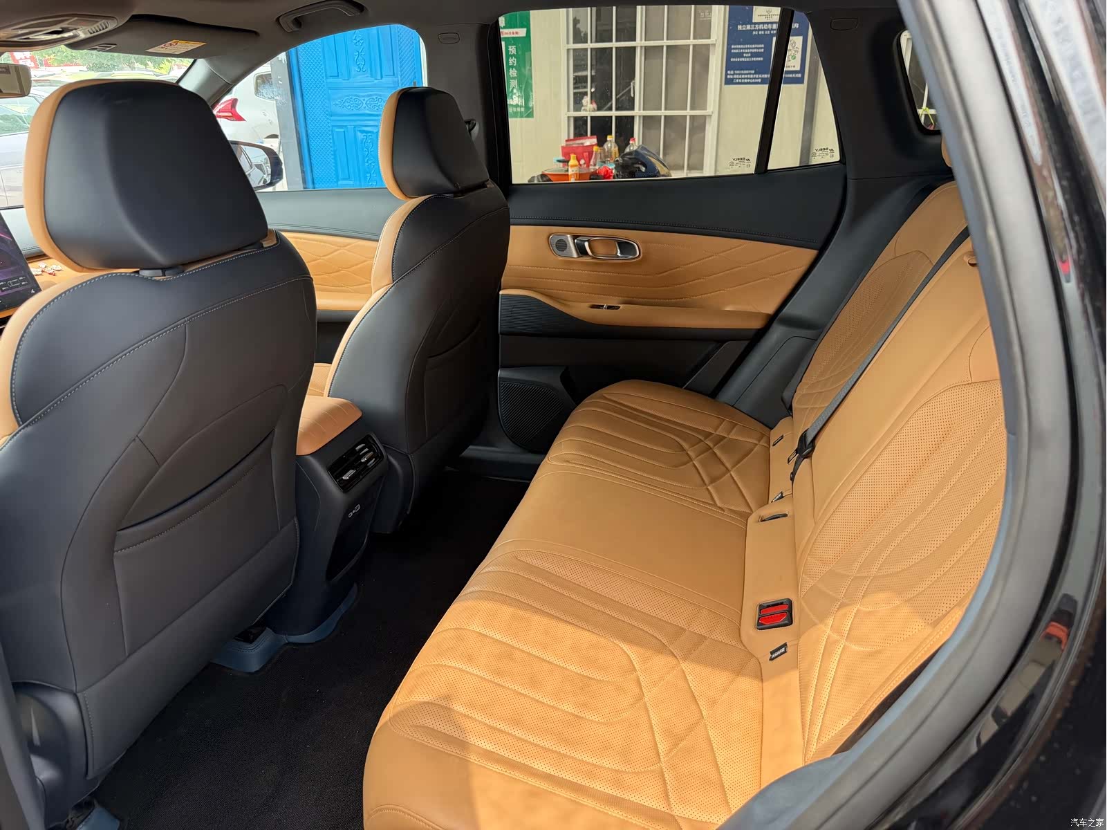 Geely 7, 2025 все фото