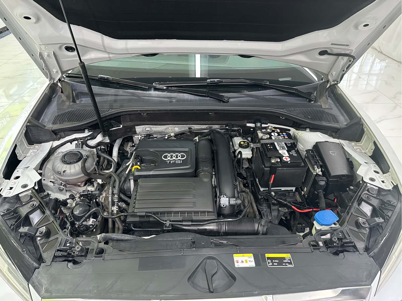 Audi Q2L, 2022 16