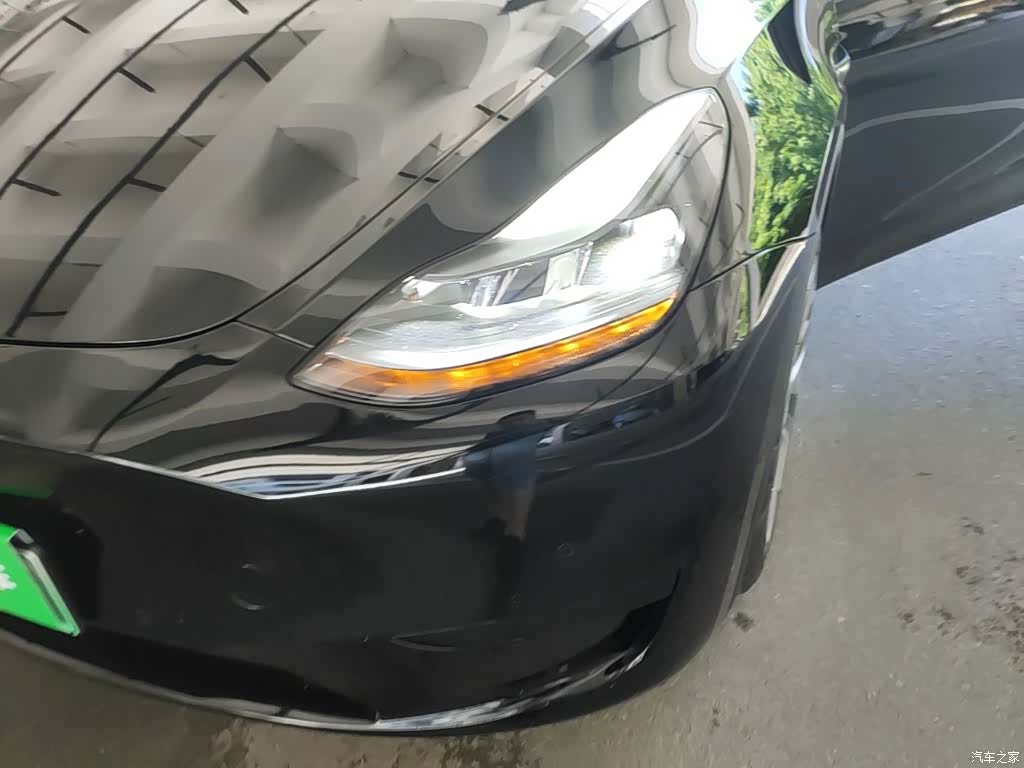 Tesla Model Y, 2023 24