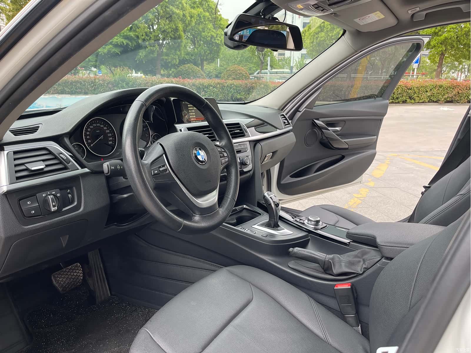 BMW 3 Series, 2017 3