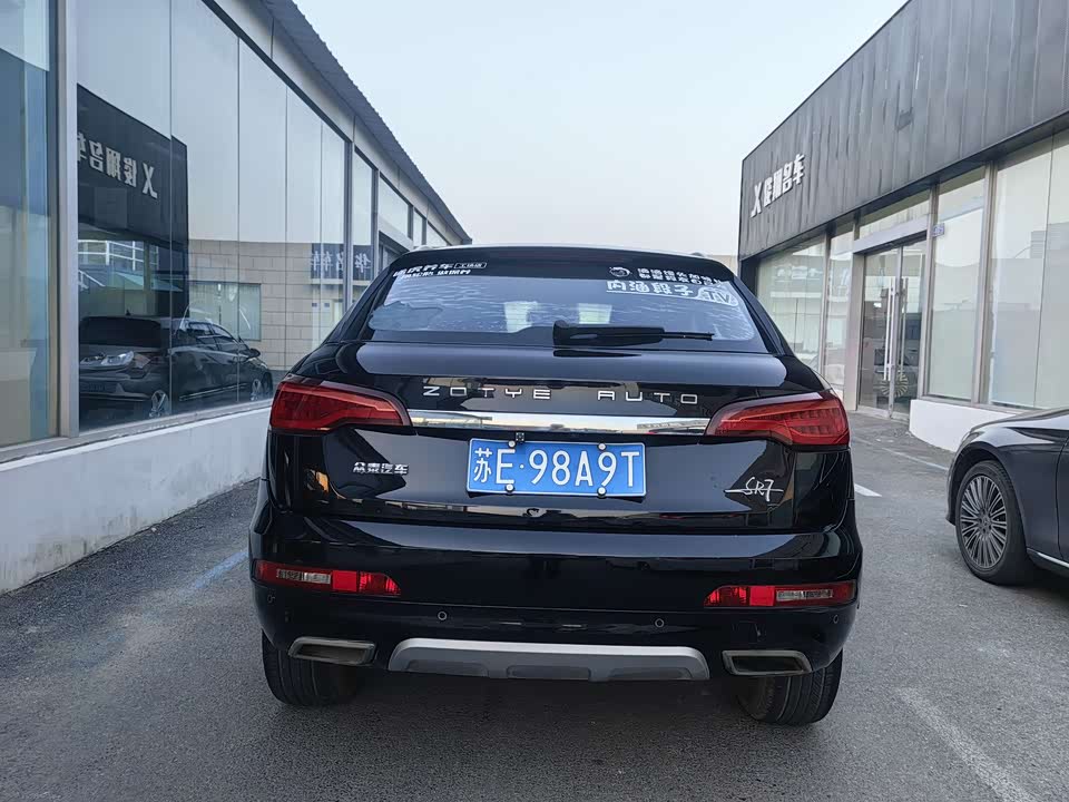 Zotye SR7