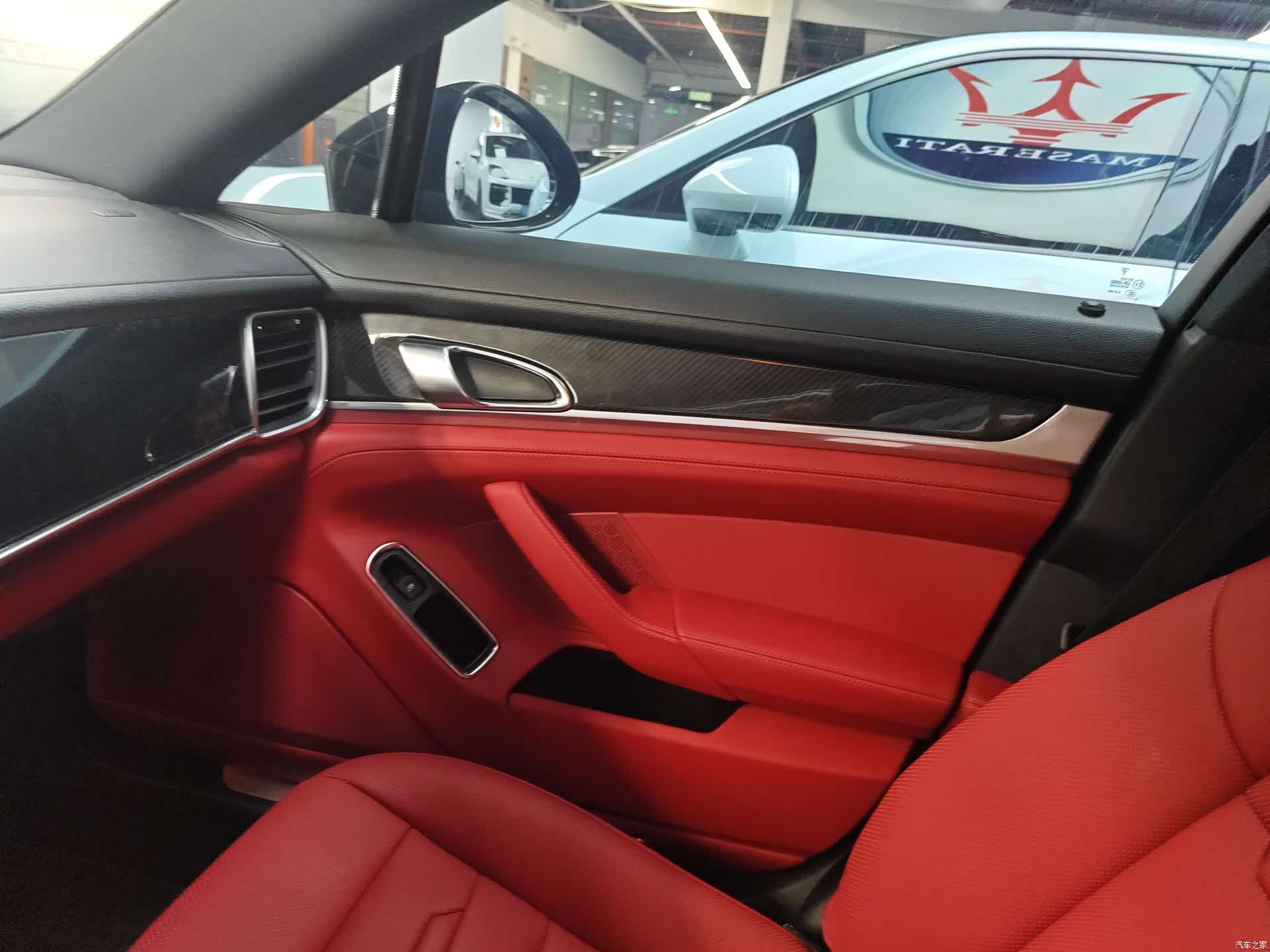 Porsche Panamera, 2011 8