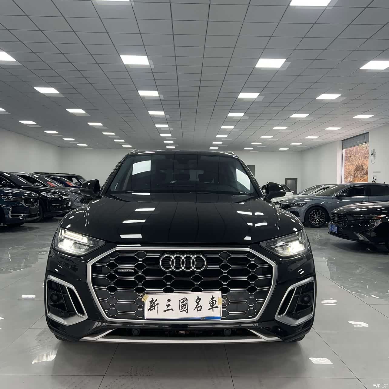 Audi Q5L, 2022 2