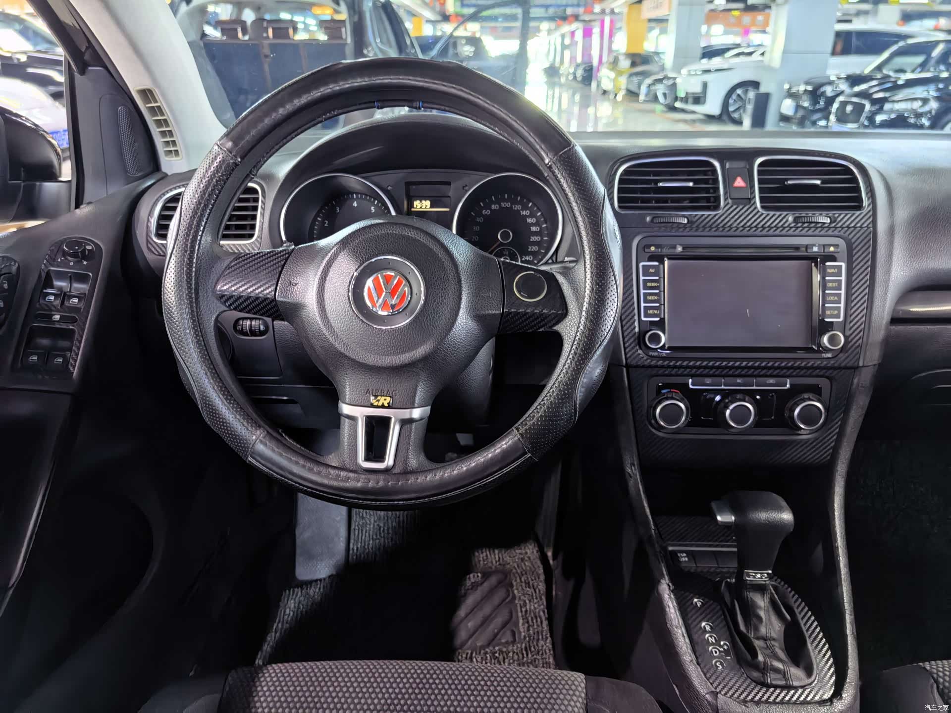 Volkswagen Golf, 2010 7