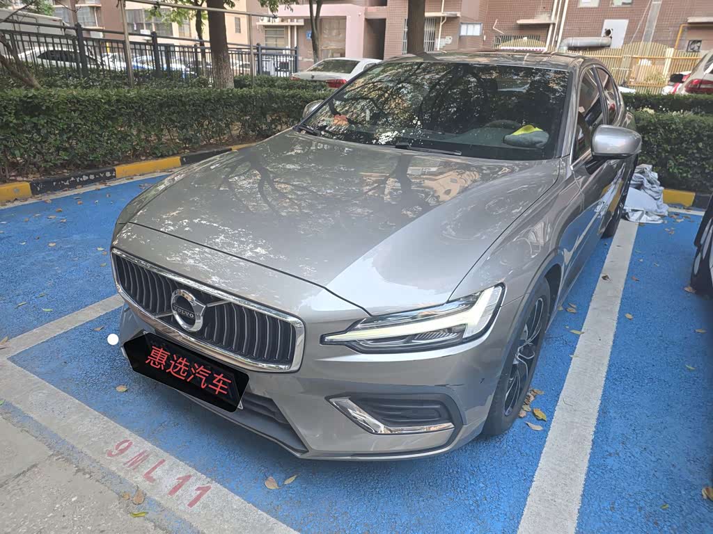 Volvo S60