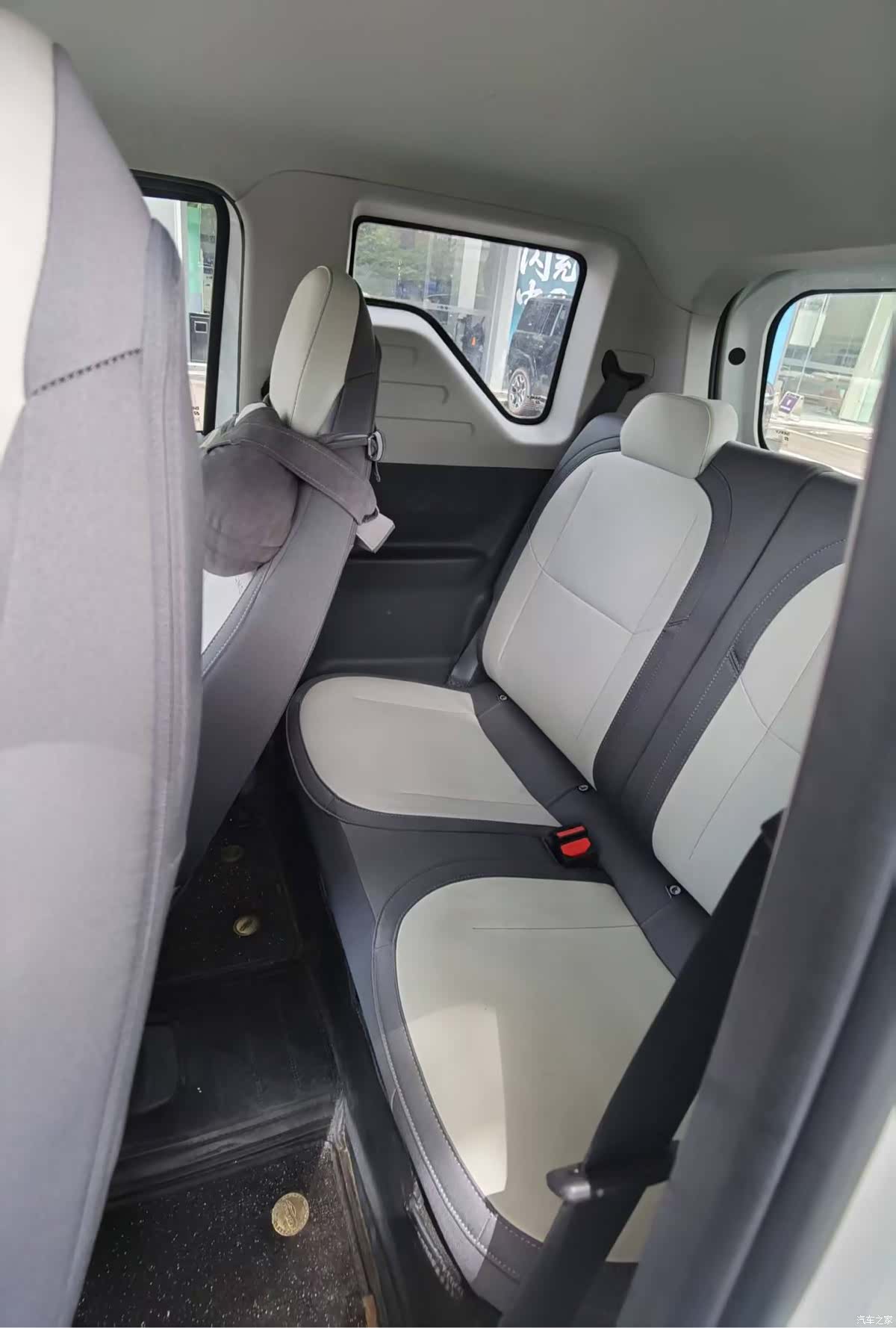 Geely Panda, 2025 8