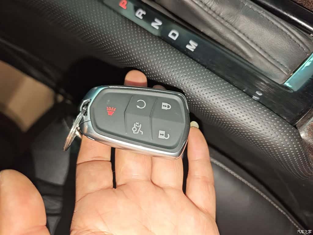 Cadillac XTS, 2019 9