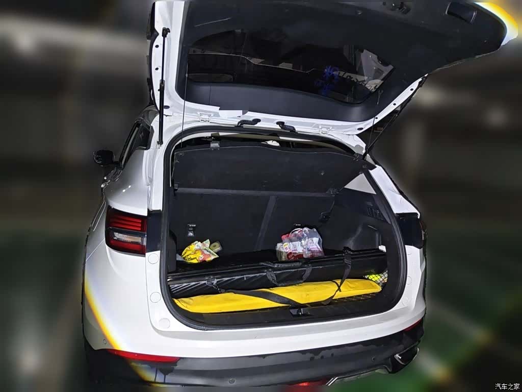 Geely Coolray, 2019 10