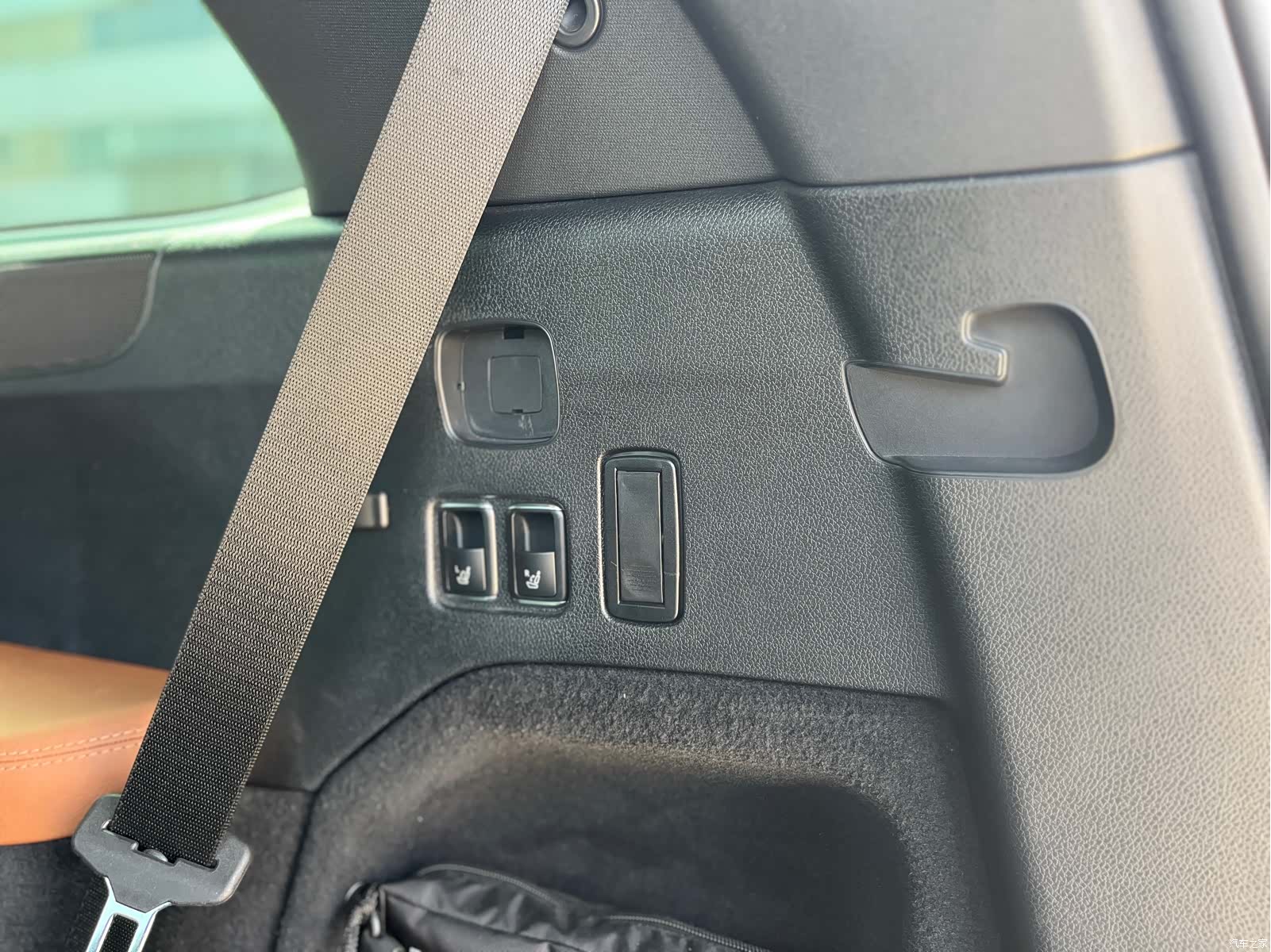 Mercedes-Benz GLS, 2018 30