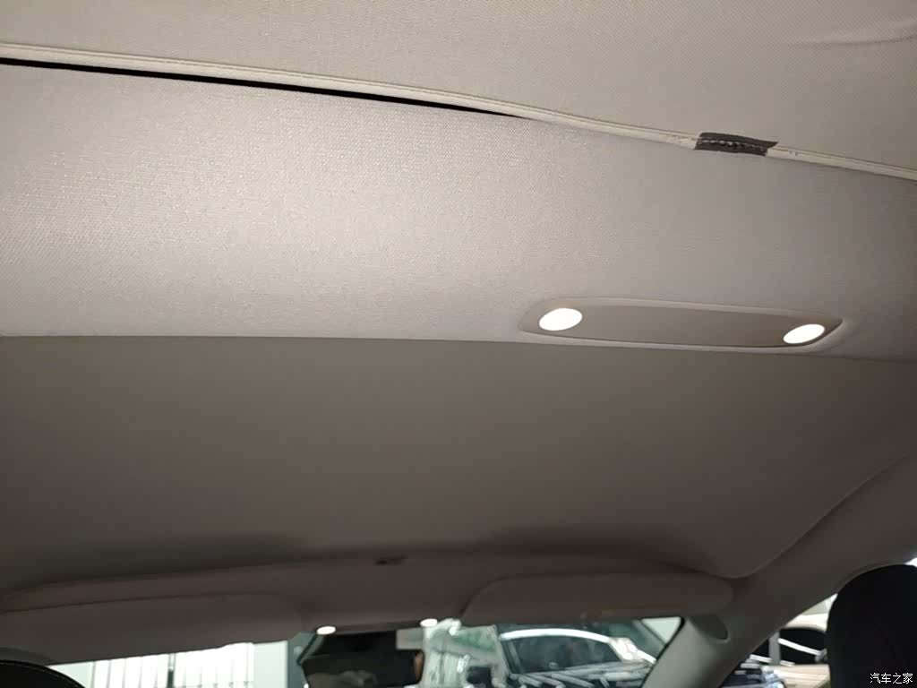 Tesla Model 3, 2023 18