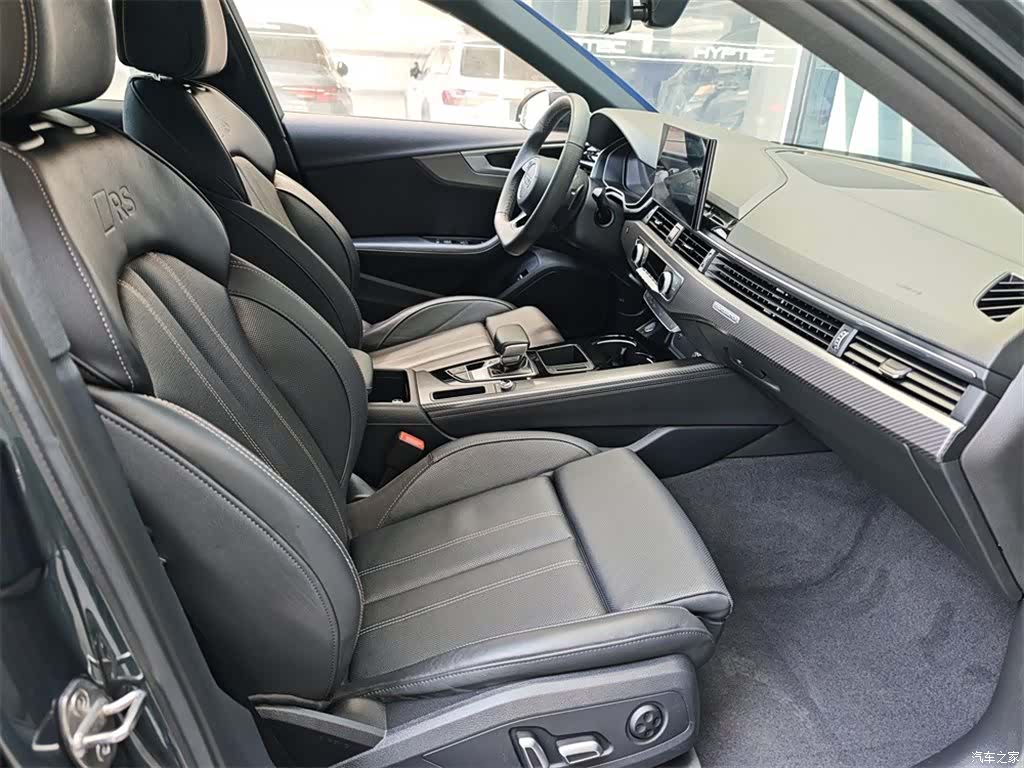 Audi A4L, 2024 12