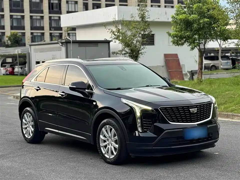 Cadillac XT4