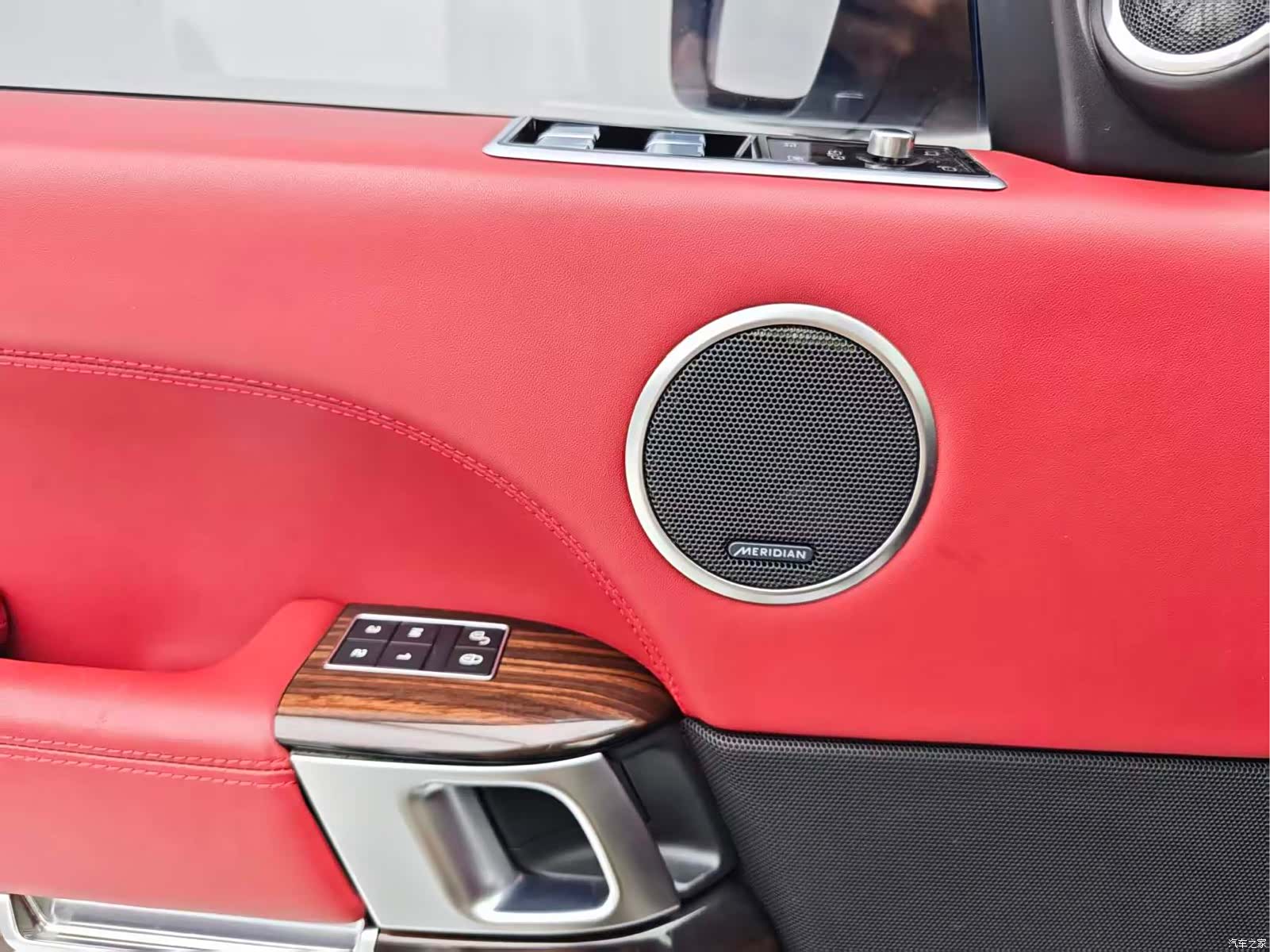Land Rover Range Rover, 2018 18