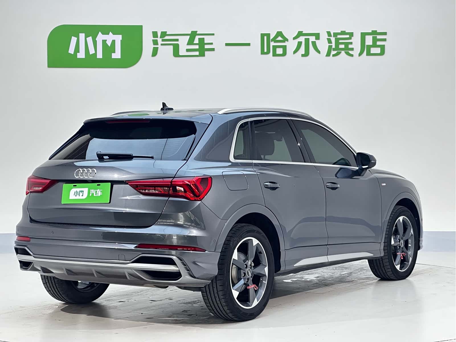 Audi Q3, 2022 все фото