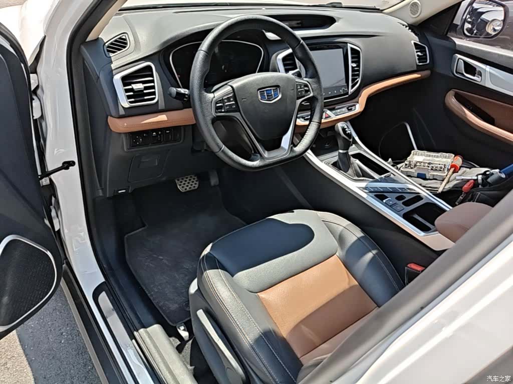 Geely X6, 2019 10