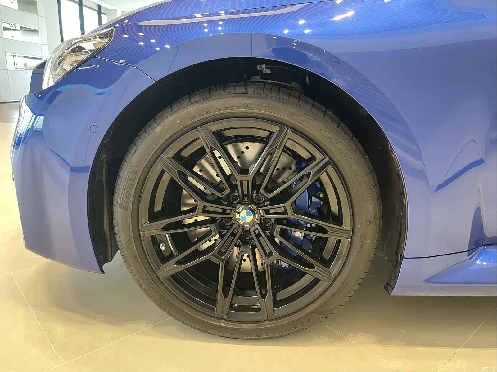 BMW M2, 2026 все фото