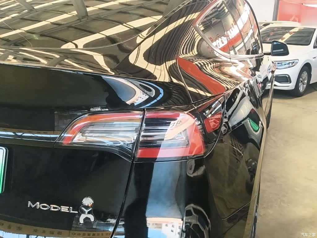 Tesla Model Y, 2022 8