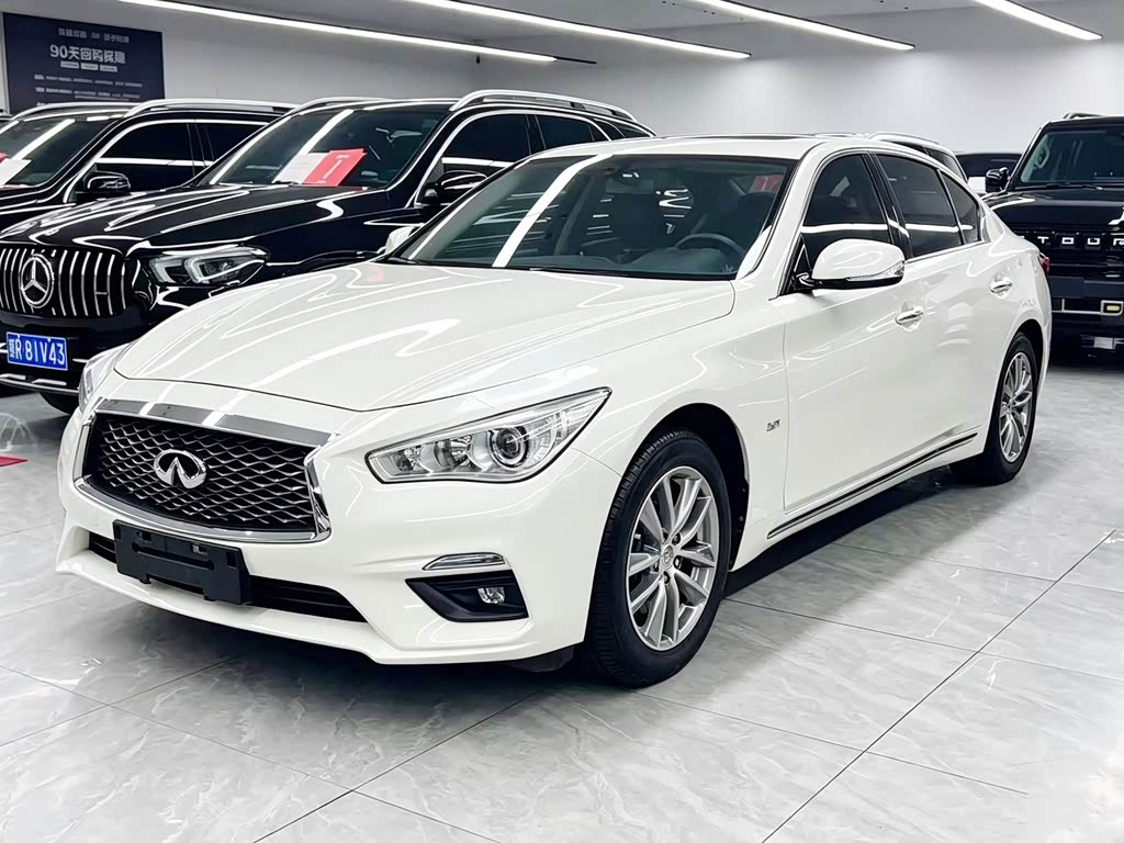 Infiniti Q50L 2018 2.0T Comfort VI