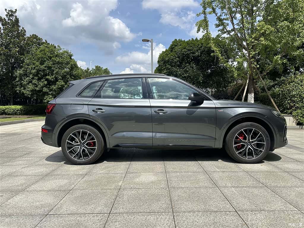 Audi Q5L, 2024 12