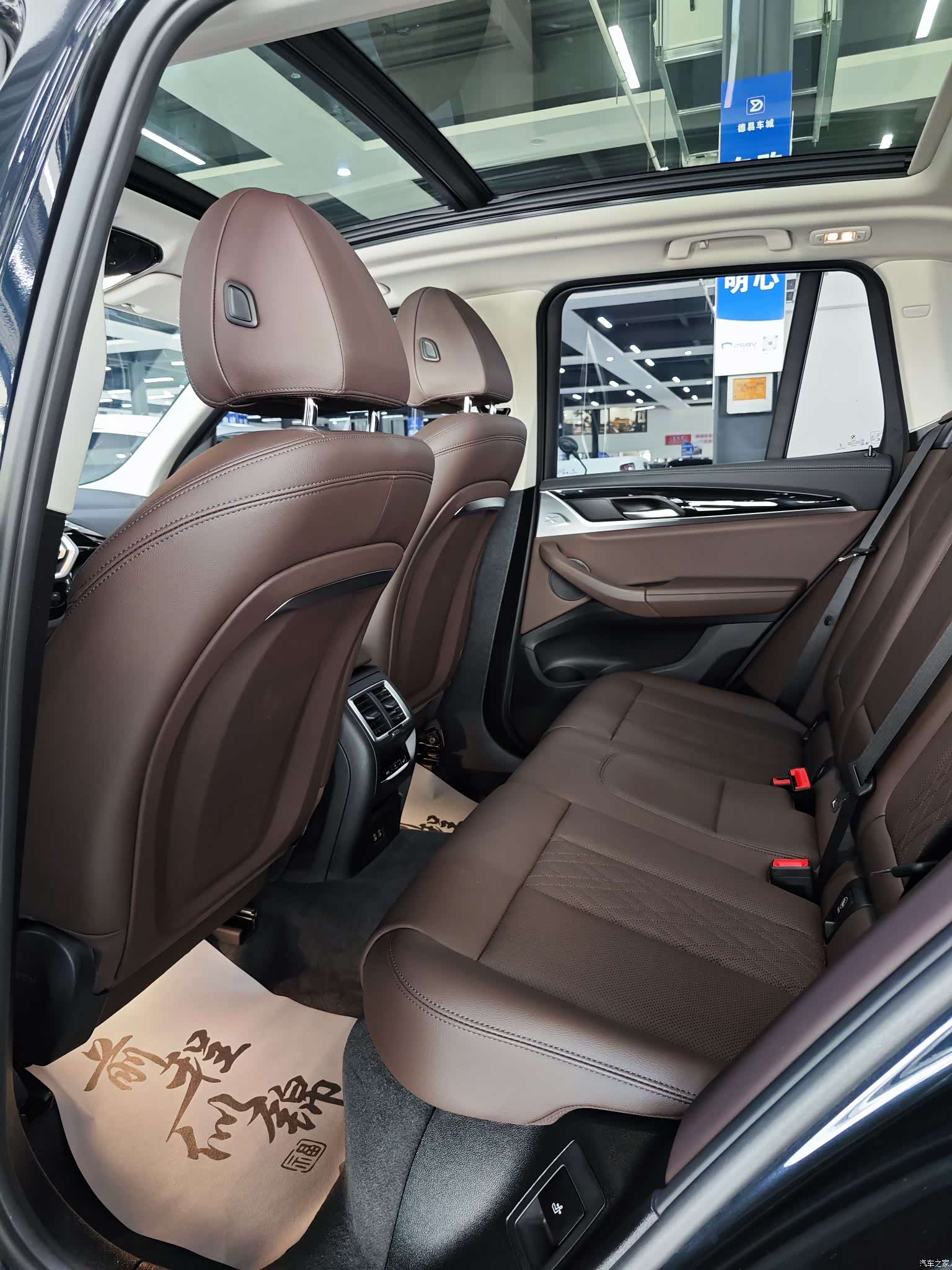 BMW X3, 2023 все фото