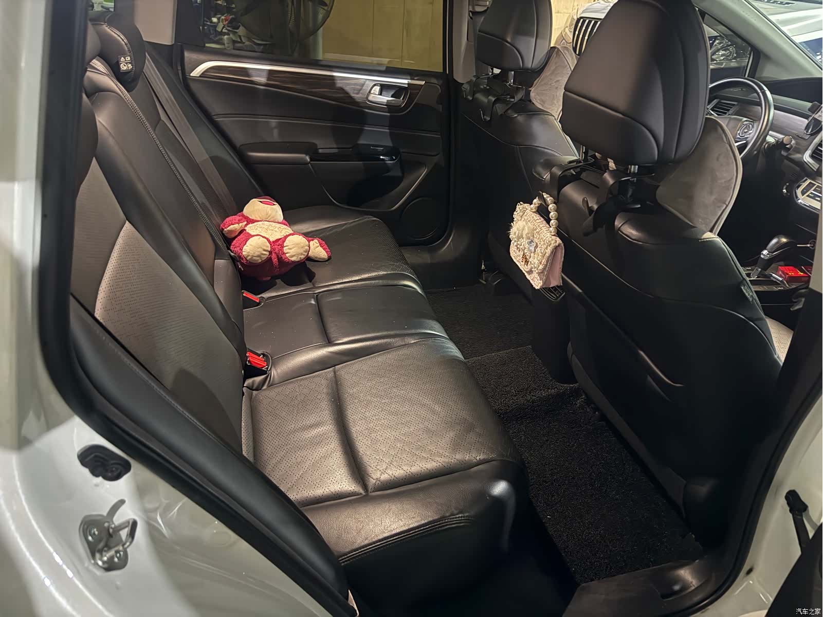 Honda Jade, 2017 все фото