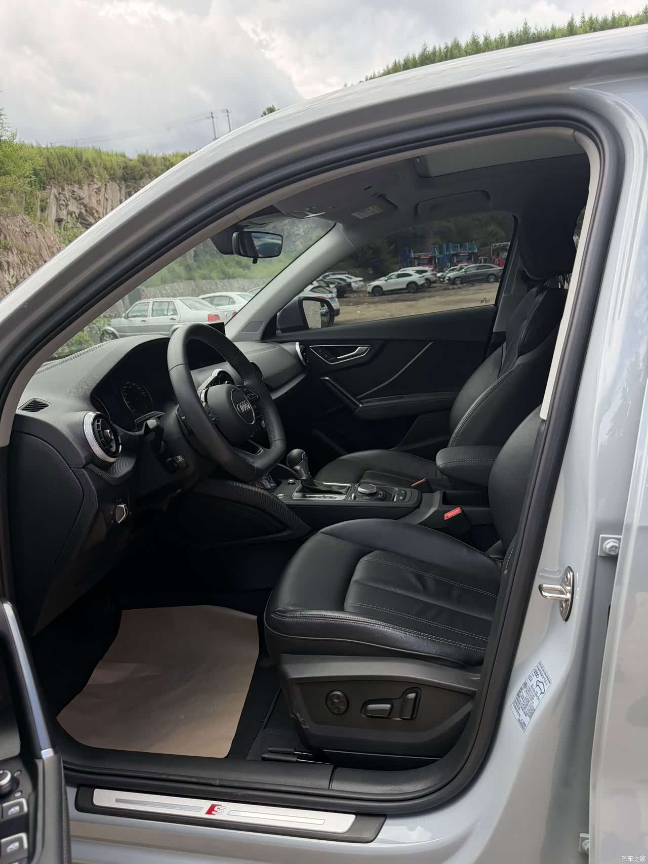 Audi Q2L, 2022 7