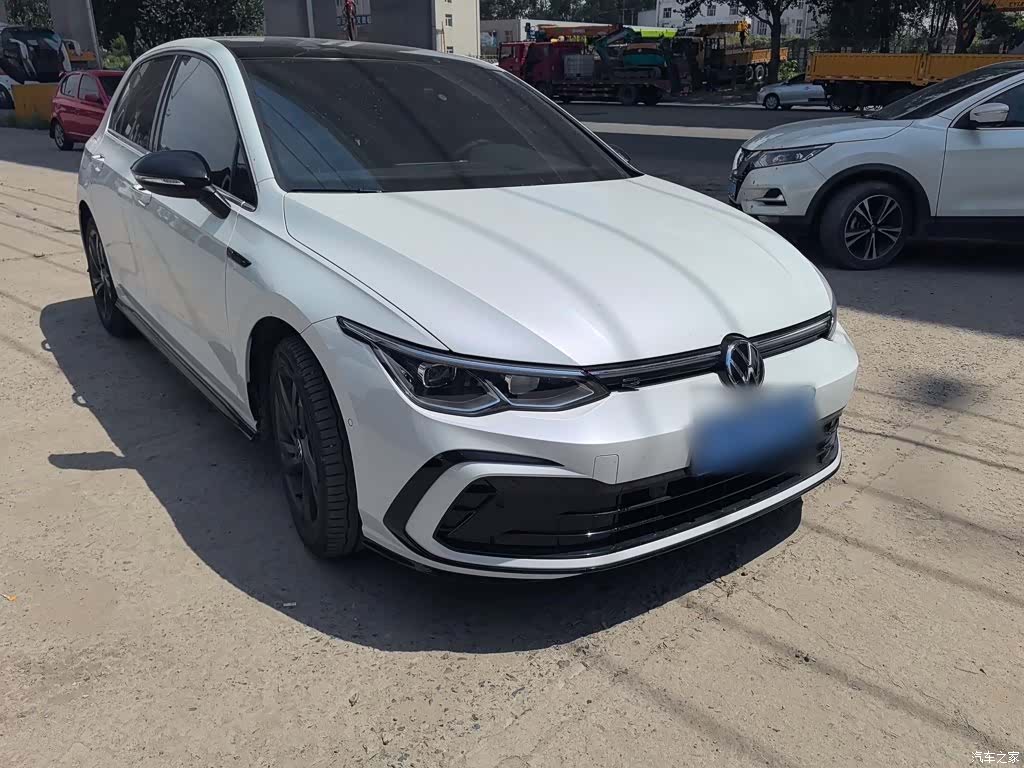 Volkswagen Golf, 2023 25