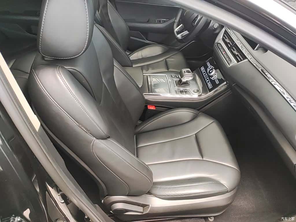 Hongqi H5, 2021 25