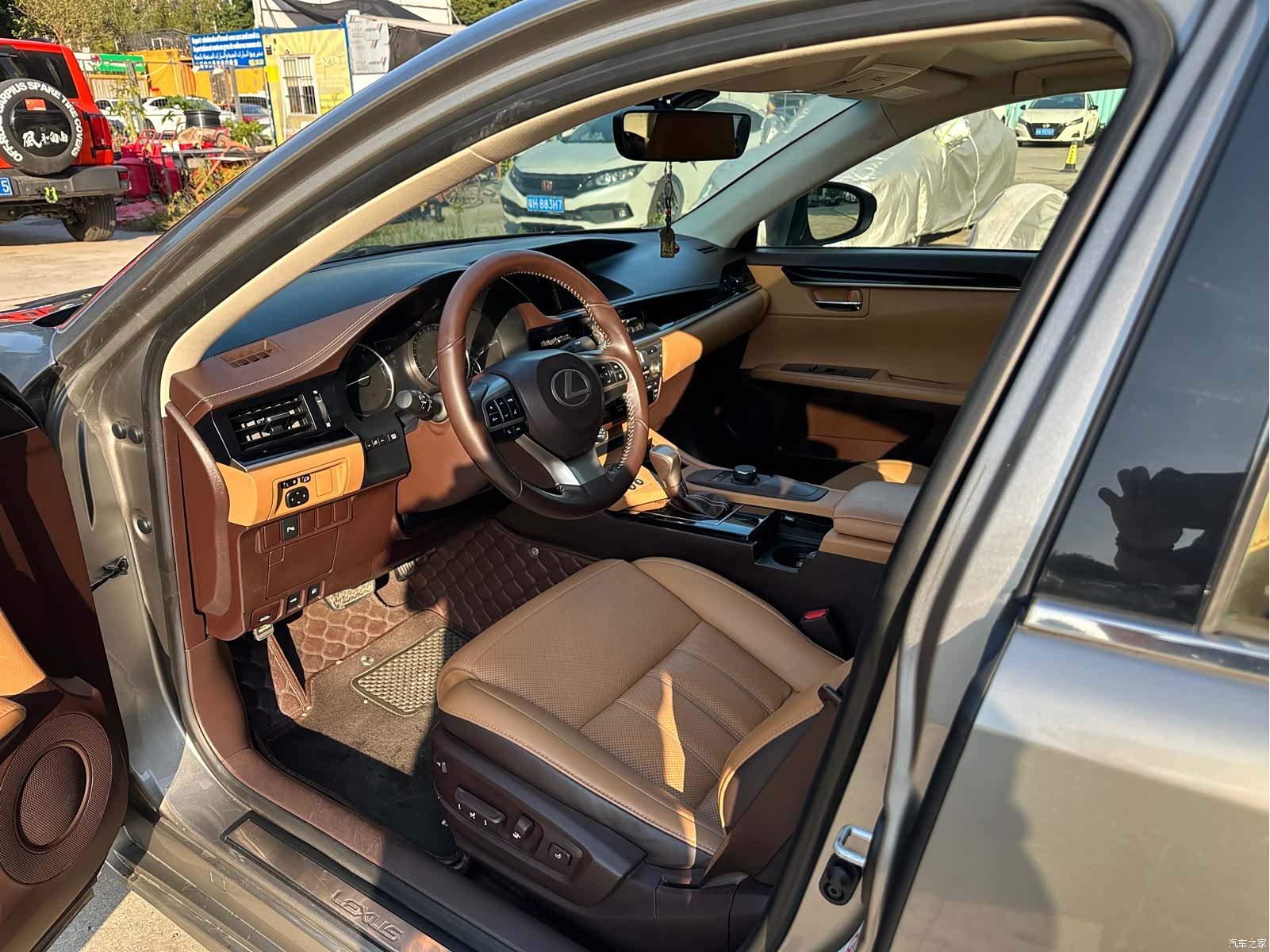 Lexus ES, 2018 4