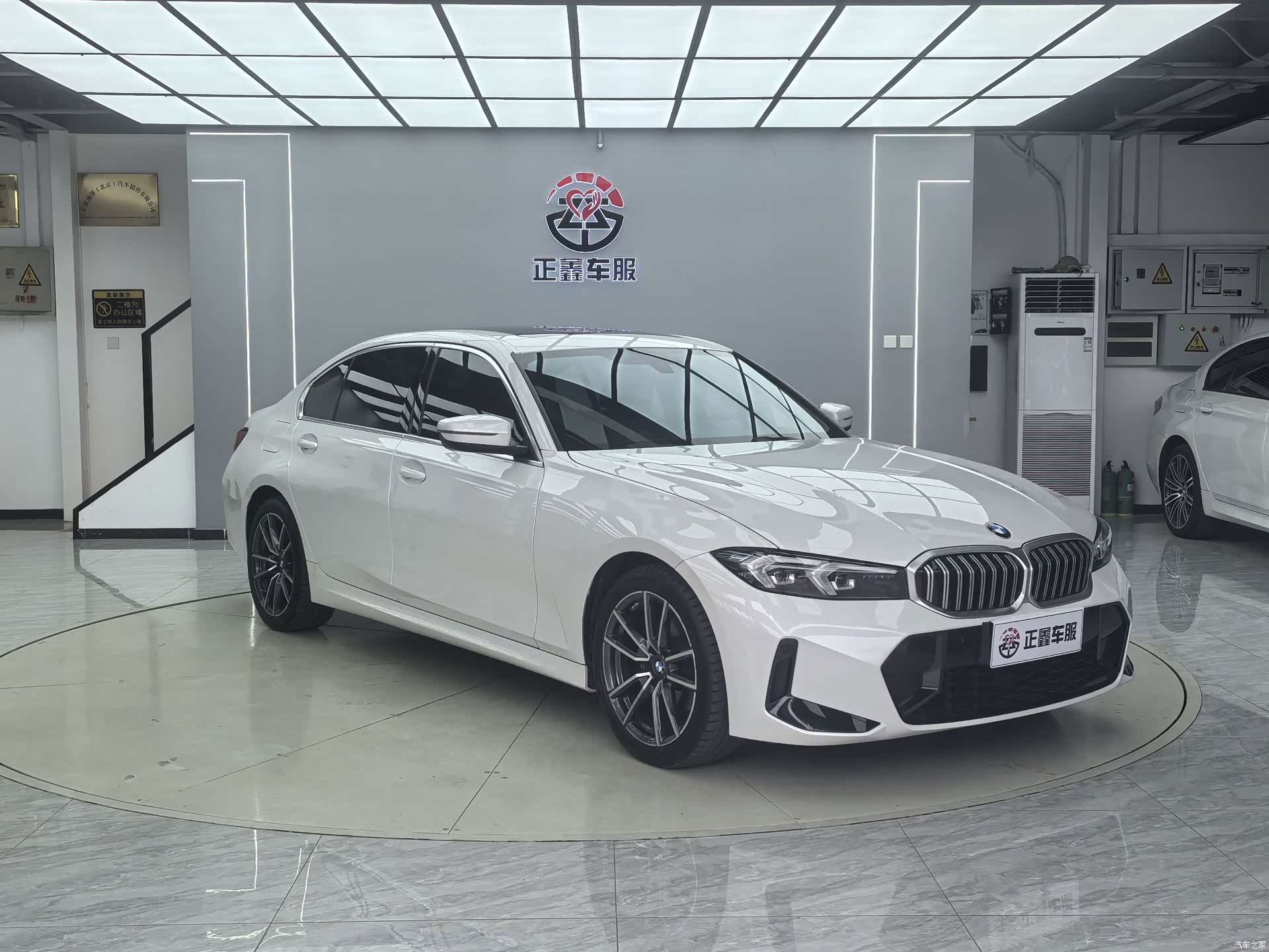BMW 3 Series, 2024 3
