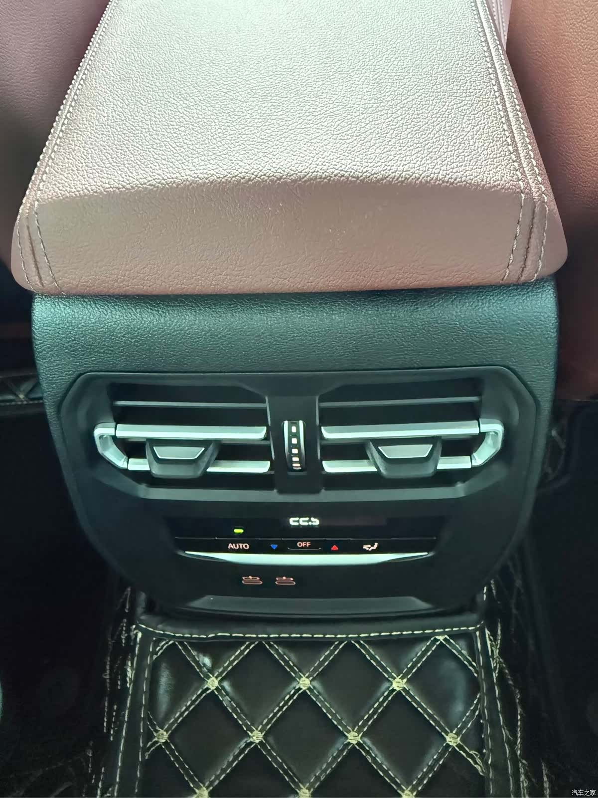 BMW 3 Series, 2021 11