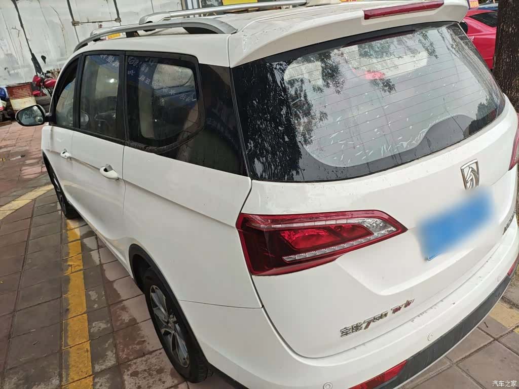 Wuling 730, 2019 23