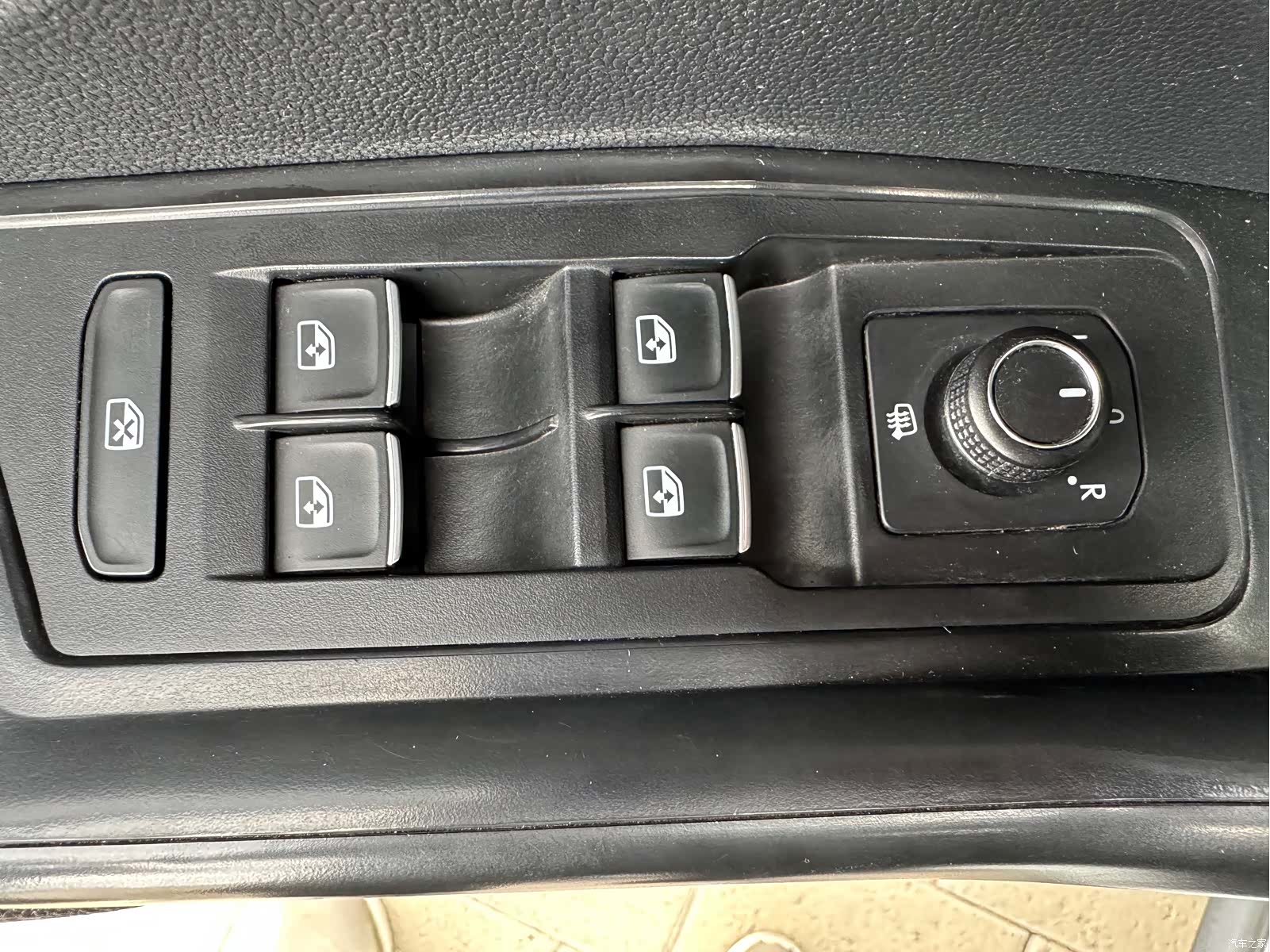 Volkswagen T-ROC, 2022 11