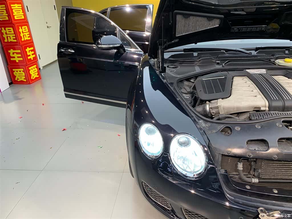 Bentley Flying Spur, 2012 15