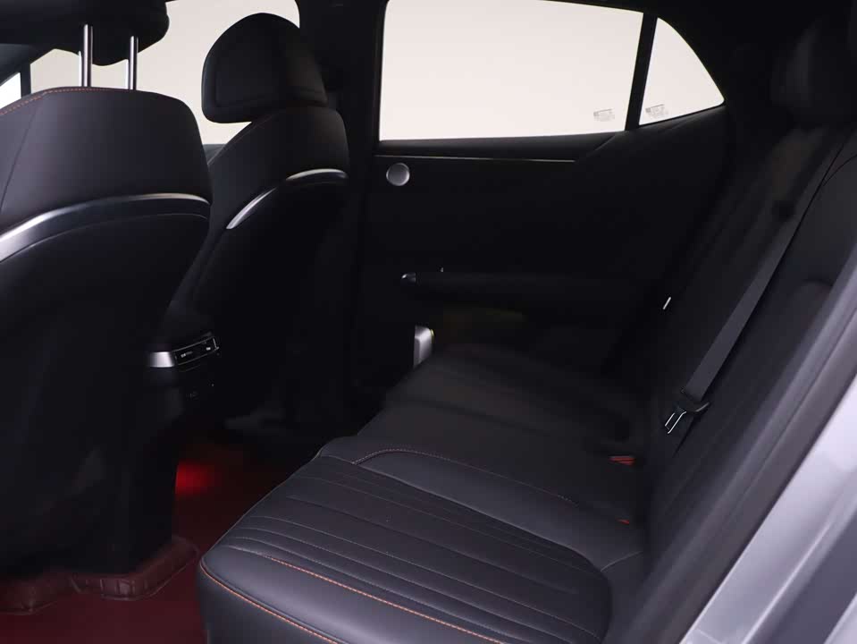 Changan E07